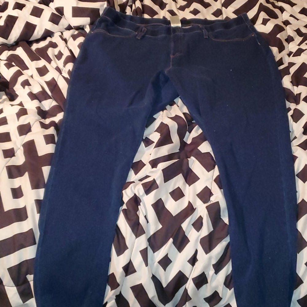Skinny jeans